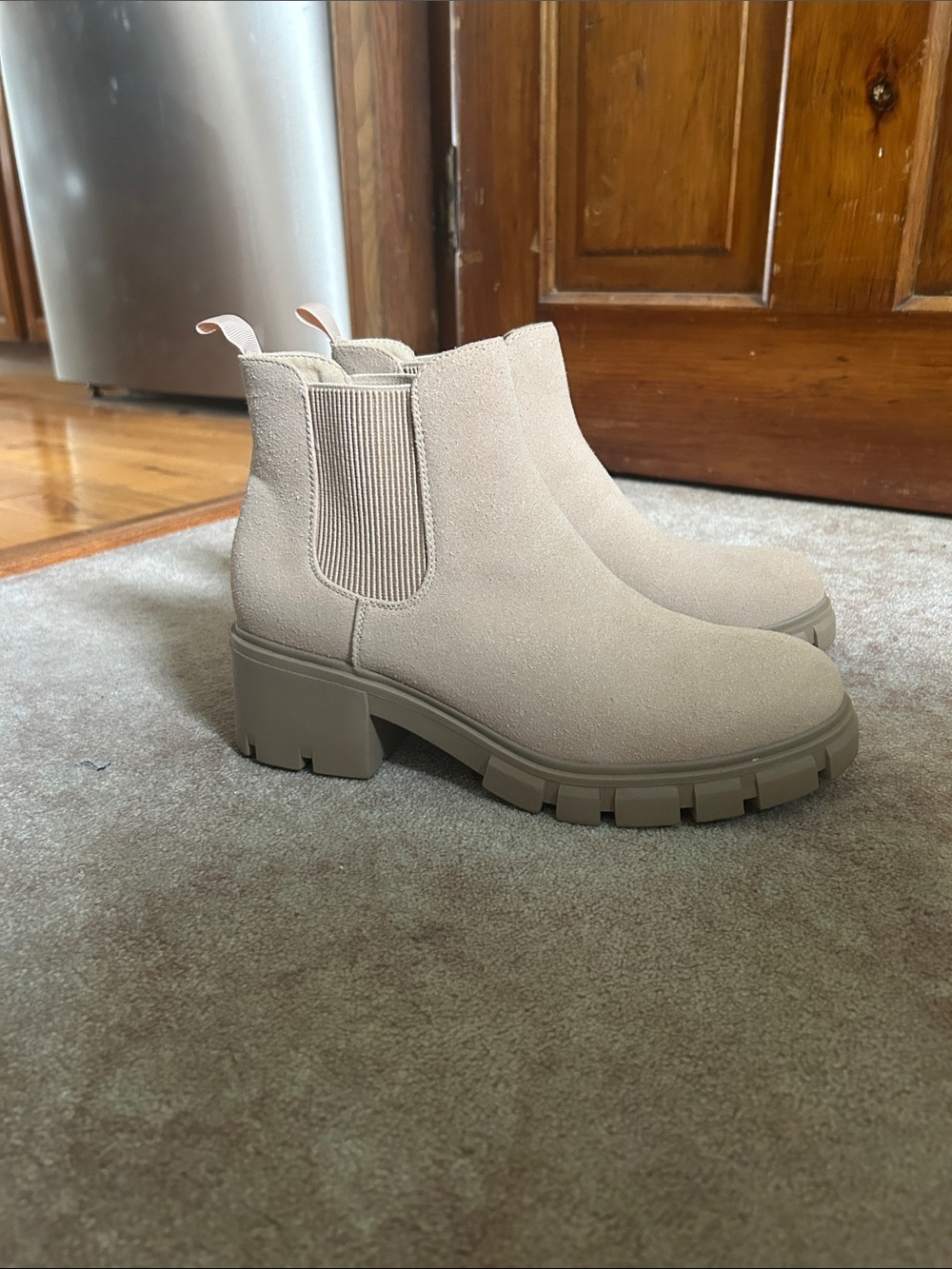 Suede Chelsea Bootie - Light Beige